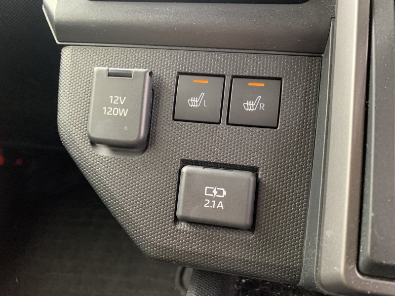 ダイハツ タフト