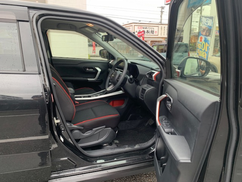 ダイハツ ロッキー