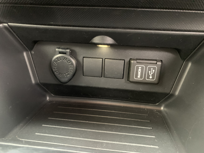 ダイハツ ロッキー