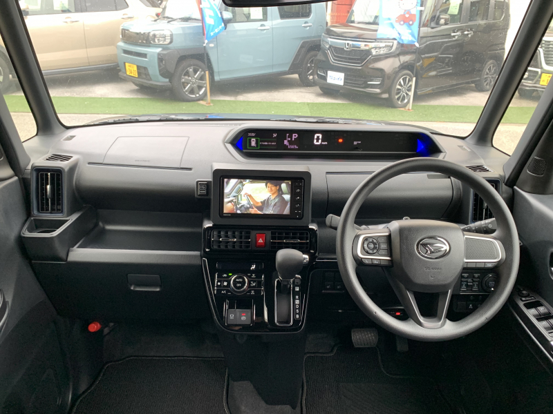 ダイハツ タントカスタム