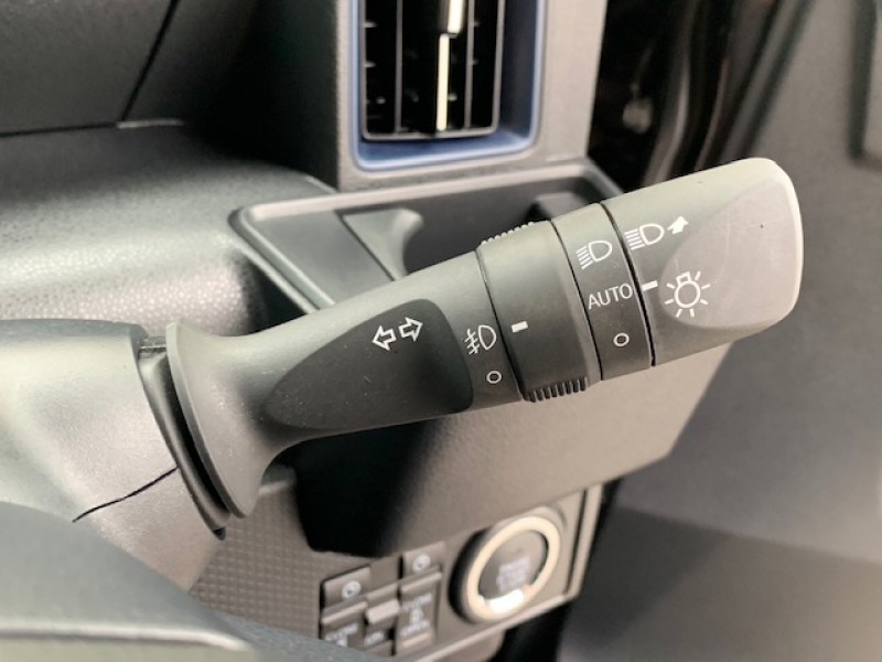 ダイハツ タントカスタム