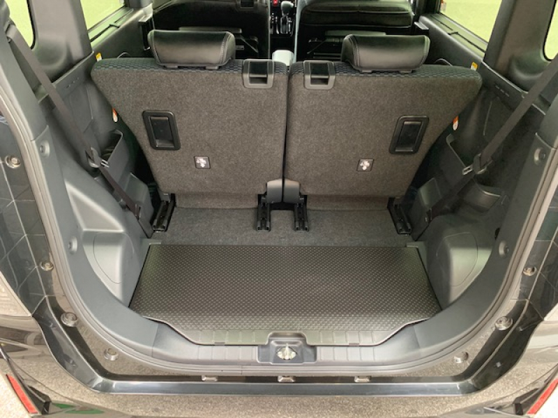 ダイハツ タントカスタム