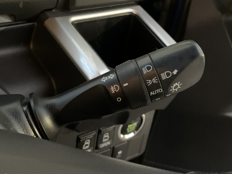 ダイハツ ウエイク