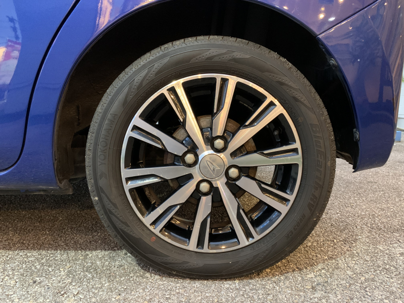 ダイハツ ウエイク