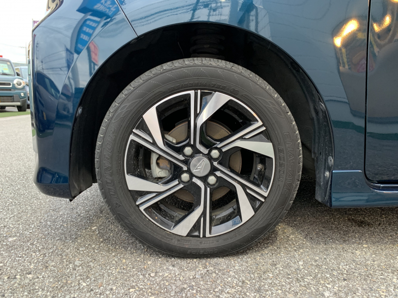 ダイハツ タントカスタム