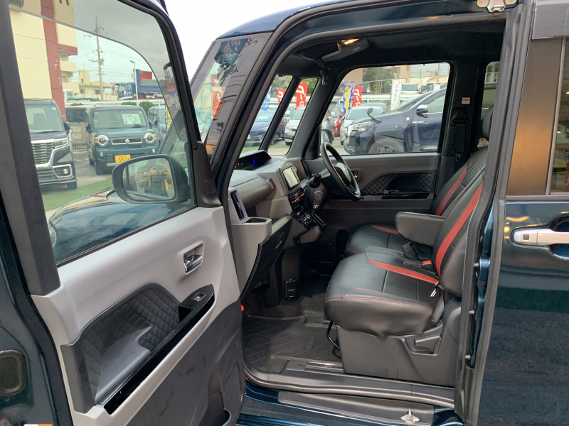 ダイハツ タントカスタム