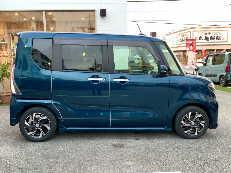 ダイハツ タントカスタム