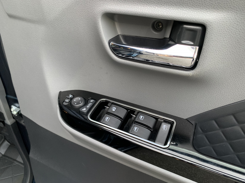 ダイハツ タントカスタム