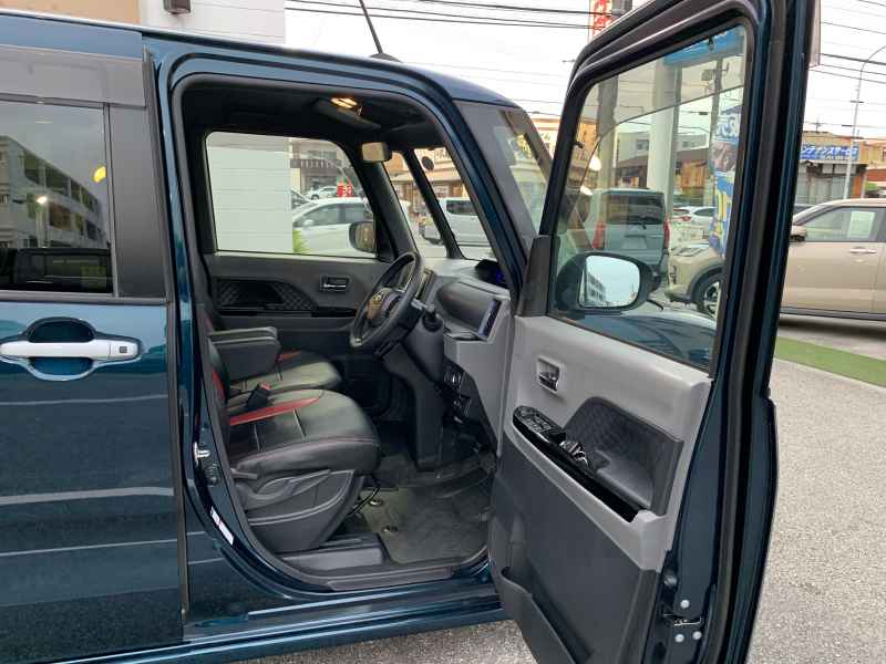 ダイハツ タントカスタム