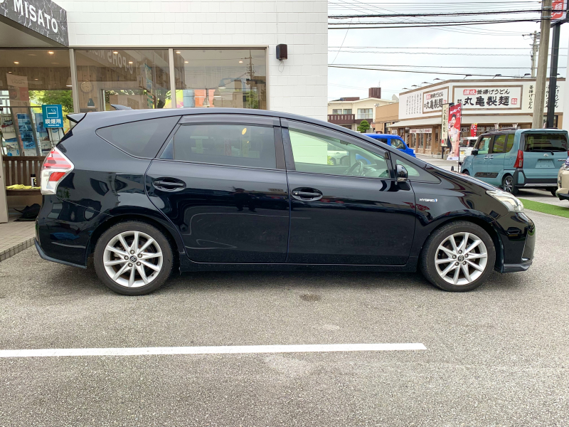 トヨタ プリウスα