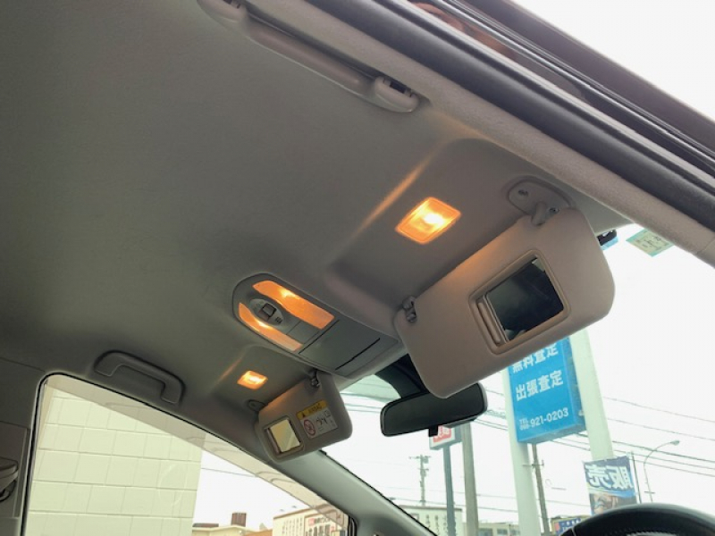 トヨタ プリウスα