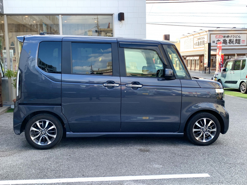 ホンダ N-BOX