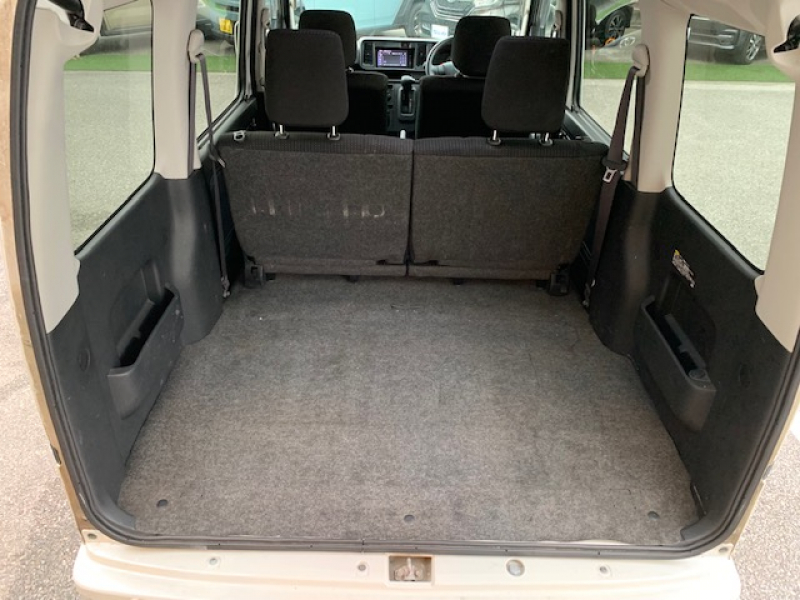 トヨタ ピクシスバン