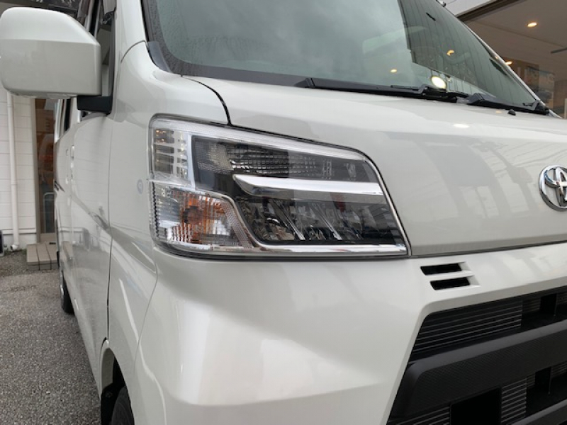 トヨタ ピクシスバン