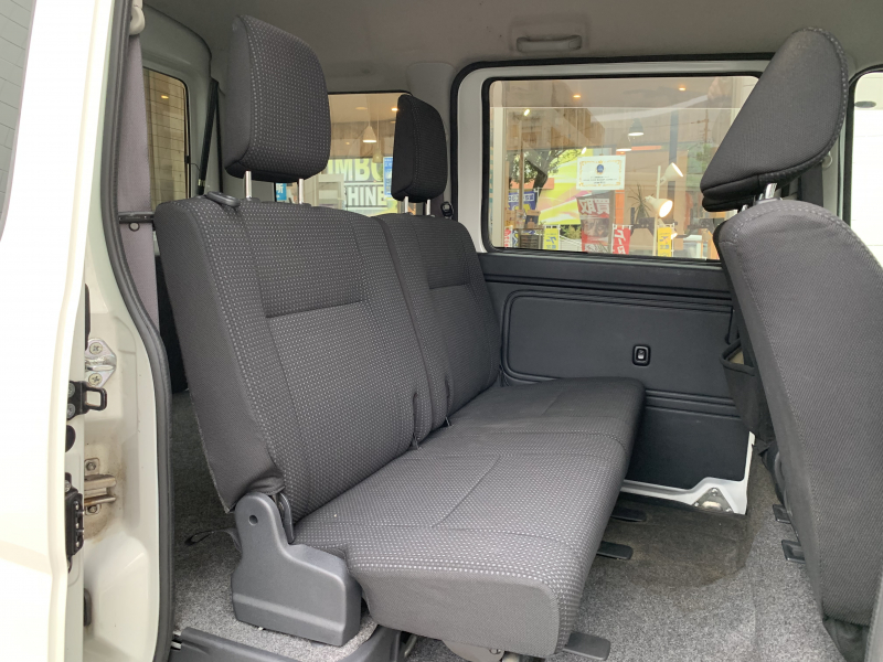 トヨタ ピクシスバン