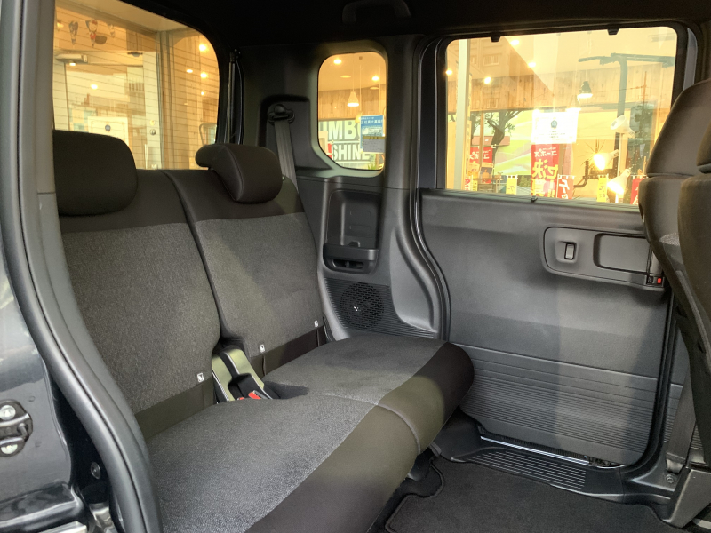 ホンダ N-BOX