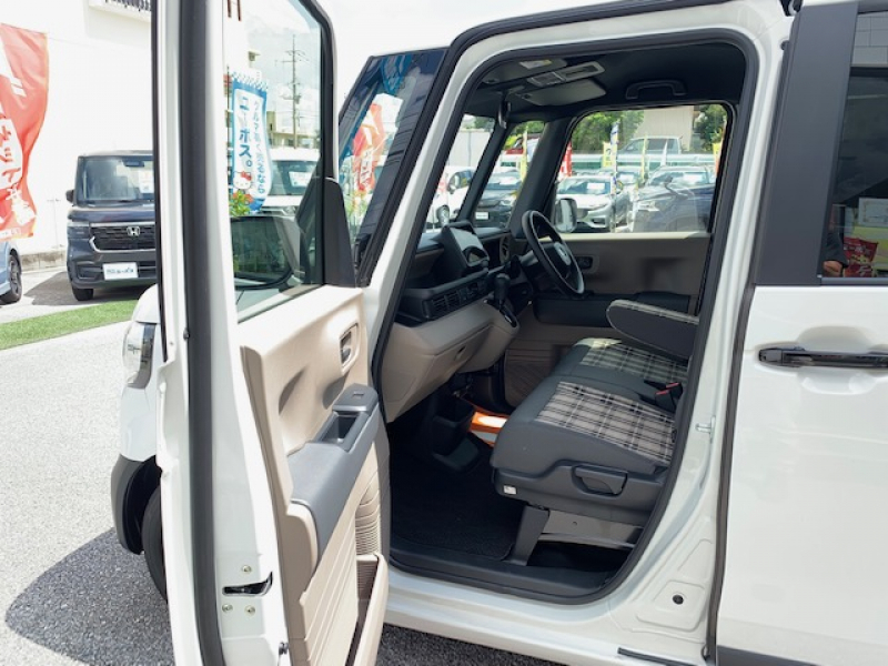 ホンダ N-BOXジョイ