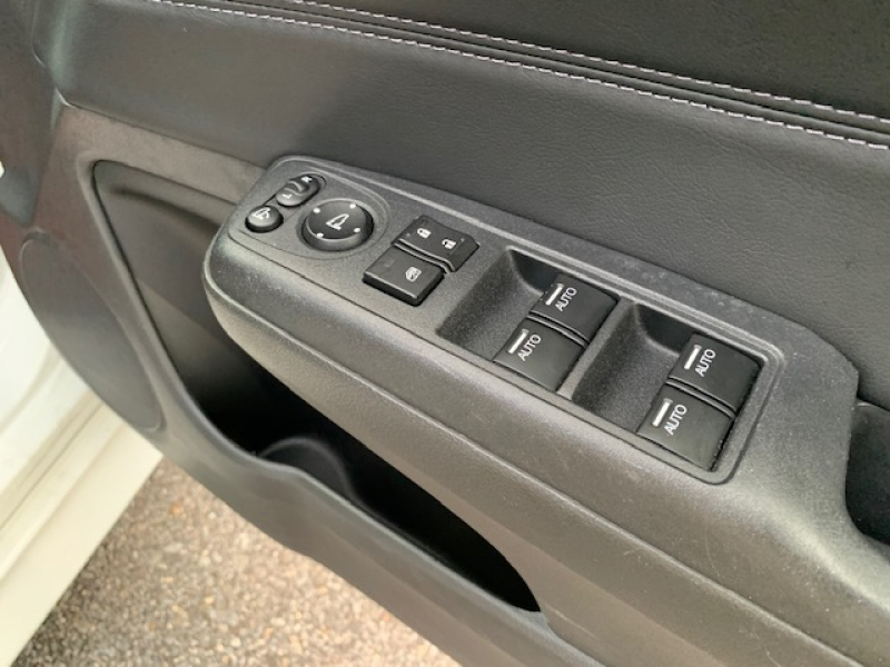 ホンダ ジェイド