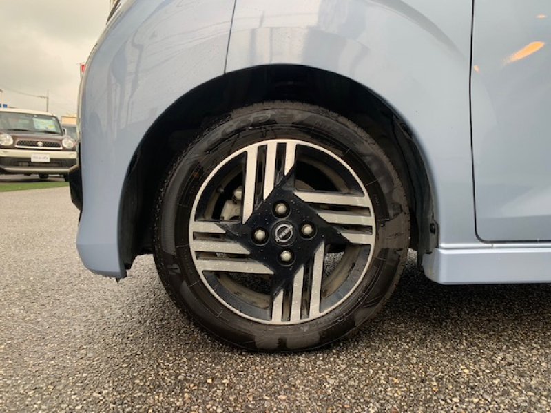 日産 デイズ