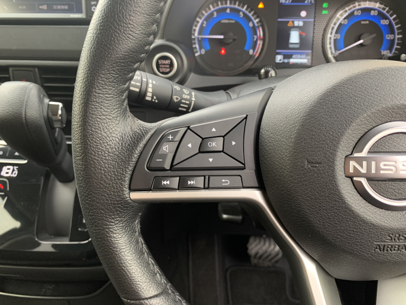 日産 デイズ