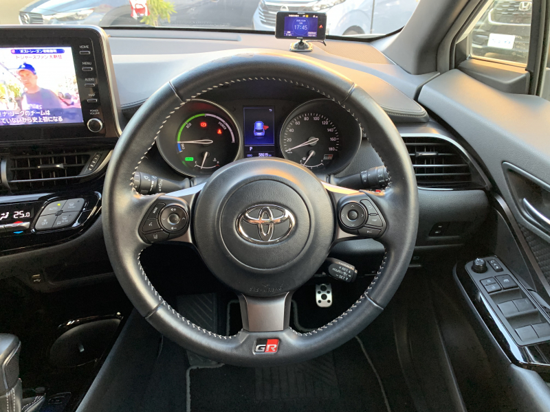 トヨタ C-HR