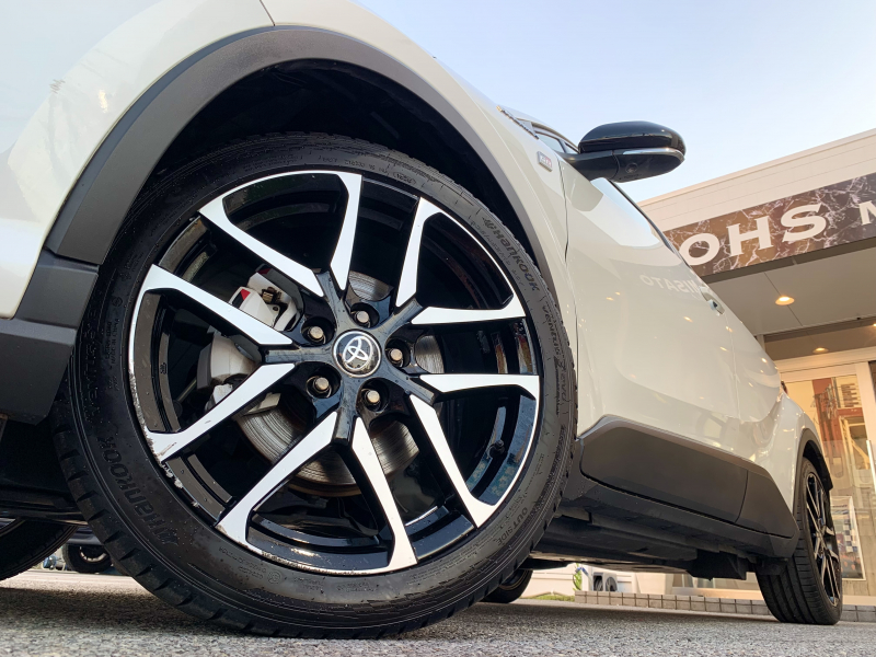 トヨタ C-HR