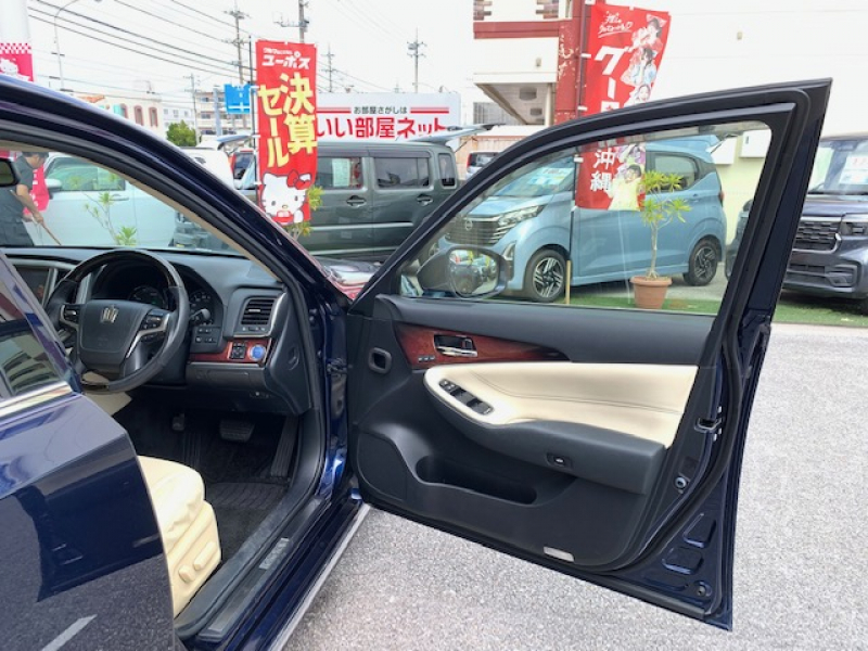トヨタ クラウンマジェスタ