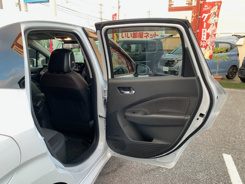 日産 オーラ
