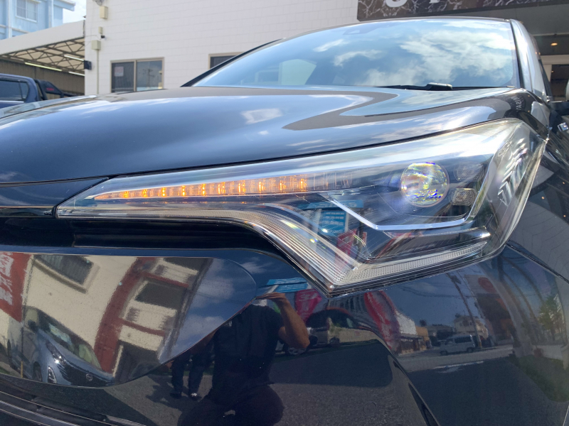 トヨタ C-HR