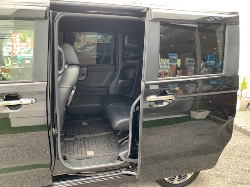 ホンダ N-BOX