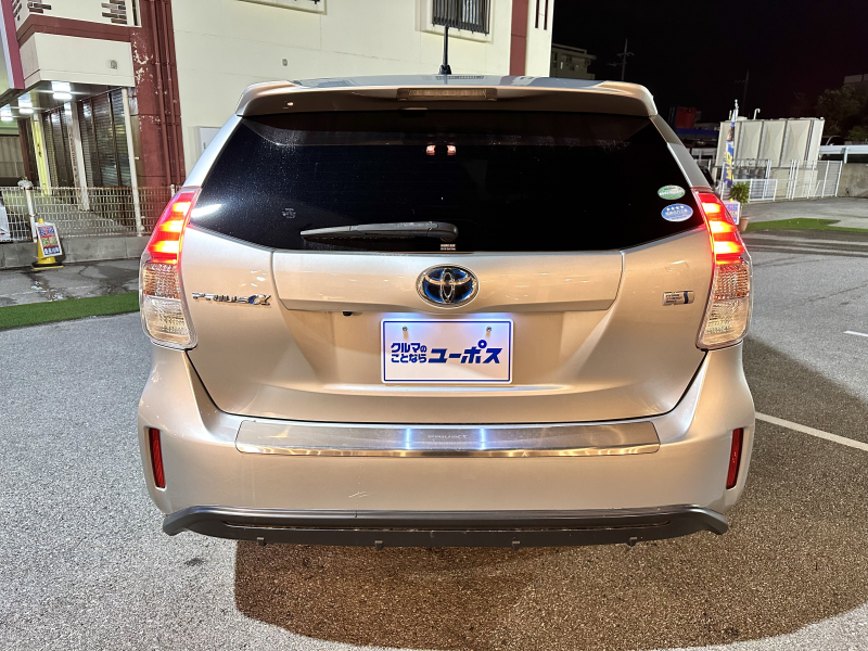 トヨタ プリウスα