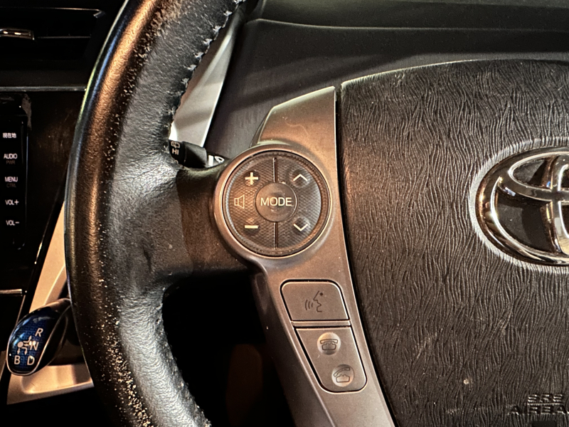 トヨタ プリウスα