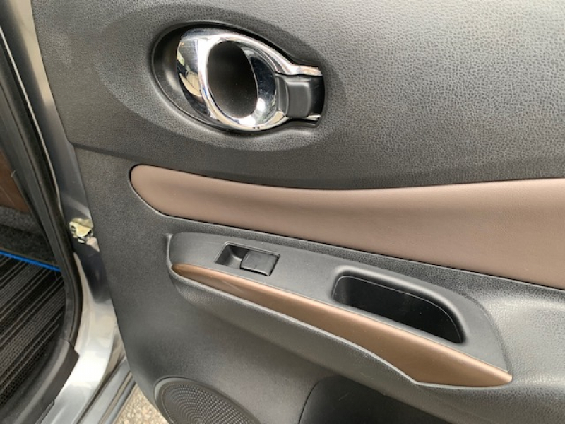car thumbnails