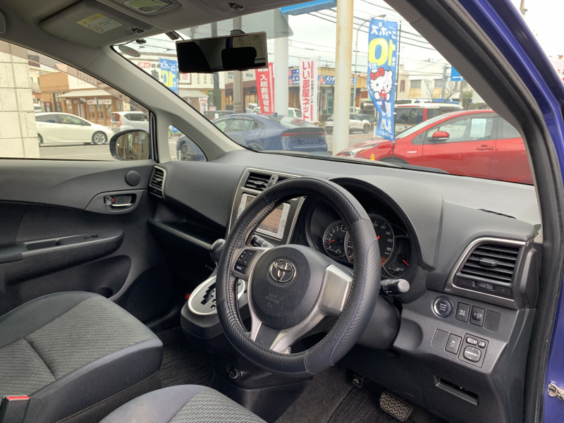 トヨタ ラクティス