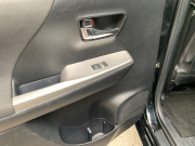 トヨタ プリウスα