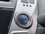 トヨタ プリウスα