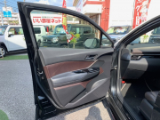 トヨタ C-HR
