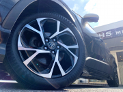 トヨタ C-HR