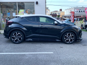 トヨタ C-HR