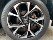 トヨタ C-HR