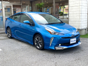 トヨタ プリウス