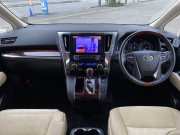 トヨタ ヴェルファイア