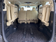 トヨタ ヴェルファイア