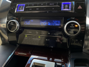 トヨタ ヴェルファイア