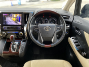 トヨタ ヴェルファイア