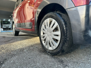 ダイハツ キャスト