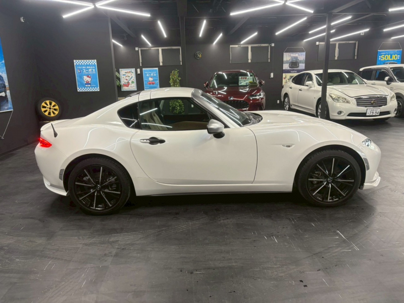 マツダ ロードスターRF