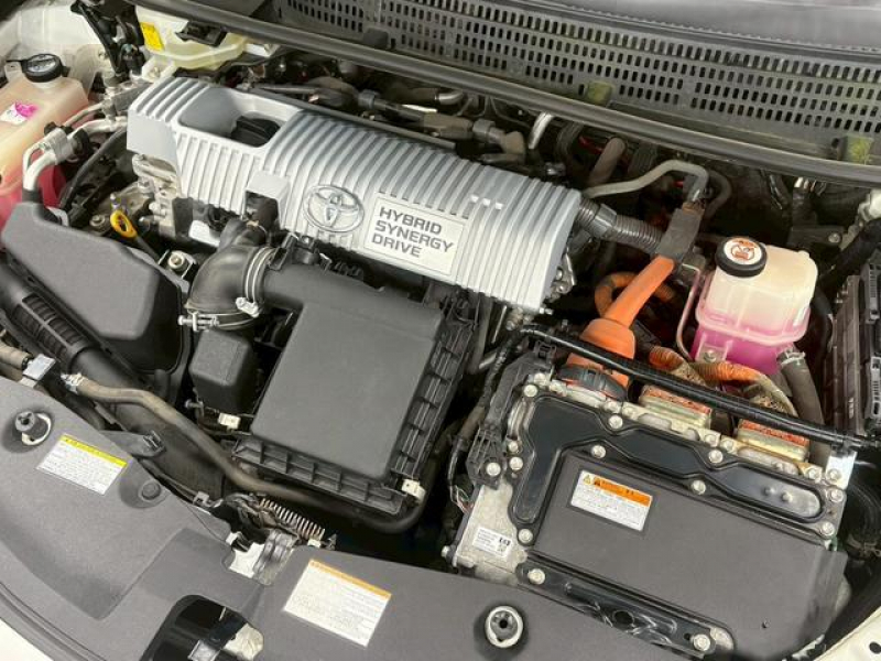 トヨタ プリウスα