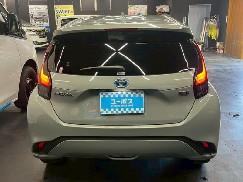トヨタ アクア
