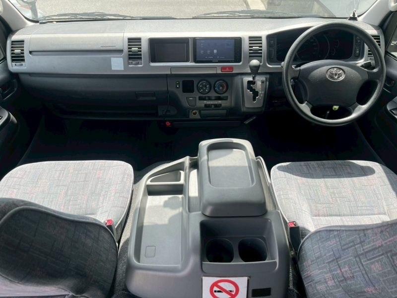 トヨタ ハイエース